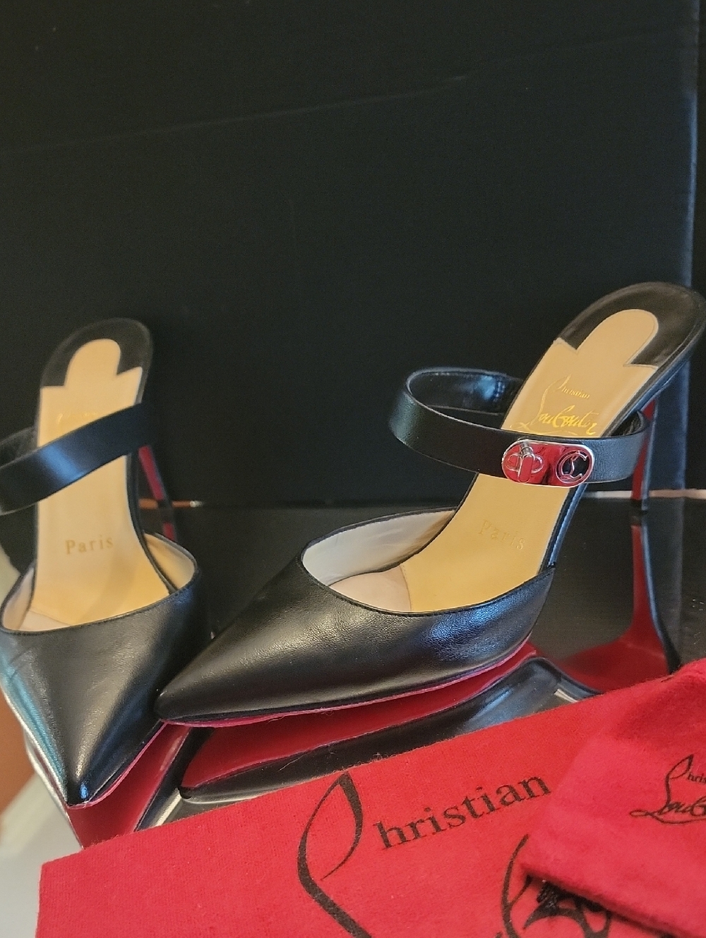 Christian Louboutin Black Kid Leather Choc Lock Sz 35.5 85 Heel